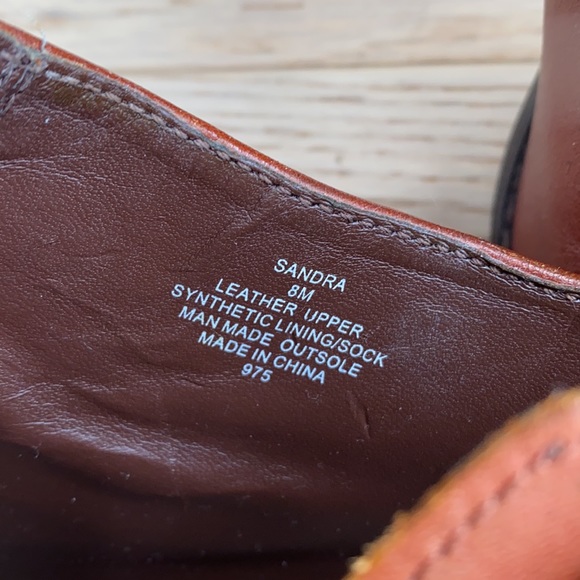 Steve Madden Leather Bootie Wooden Heel - Picture 6 of 6